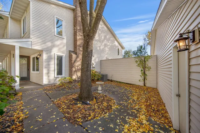 $229,900 | 9340 Ranchview Lane North, Maple Grove, MN 55369