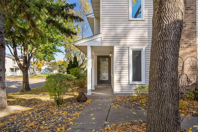 $229,900 | 9340 Ranchview Lane North, Maple Grove, MN 55369