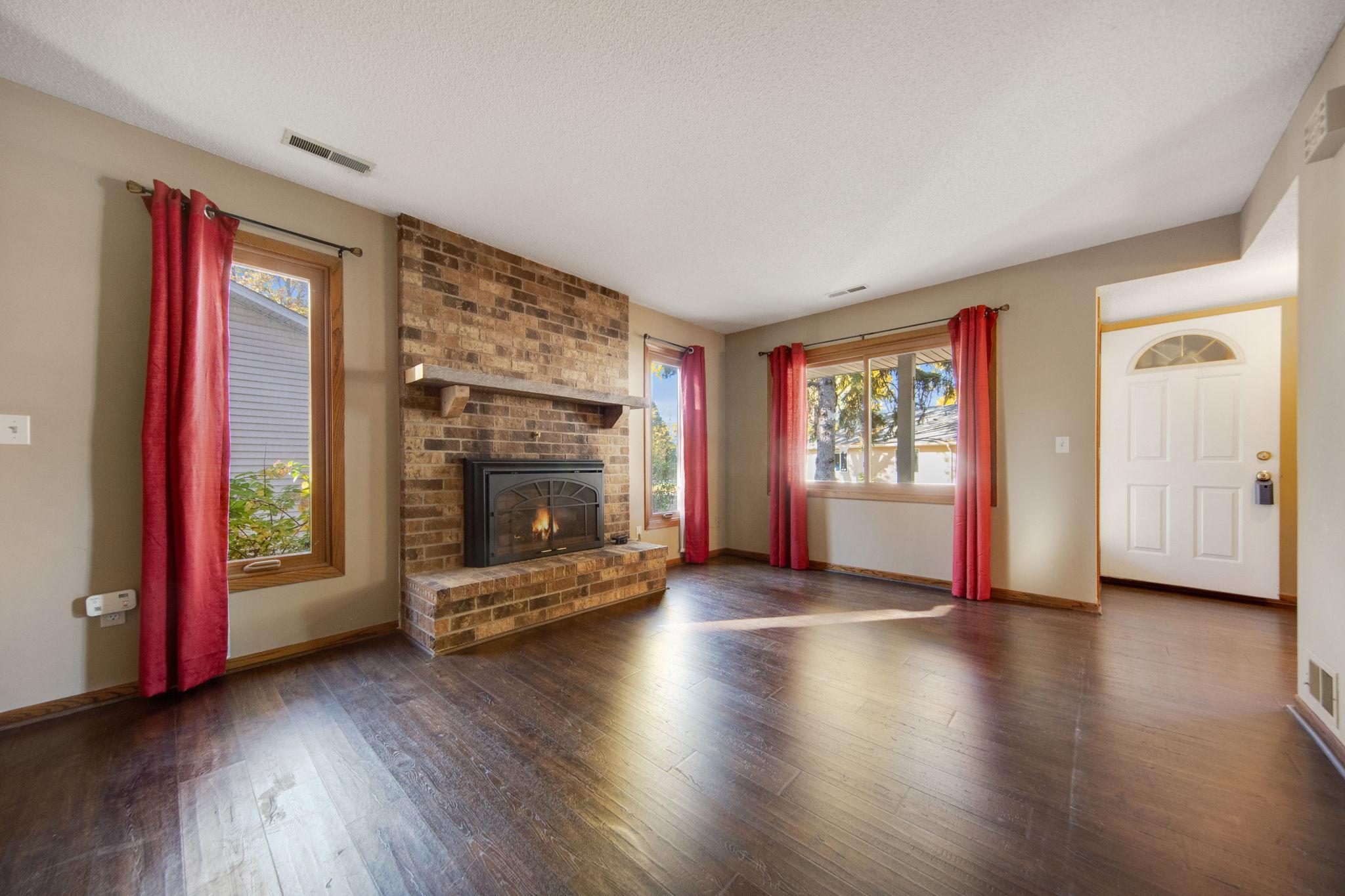 9340 Ranchview Lane North Maple Grove, MN 55369 - Photo 7 of 27