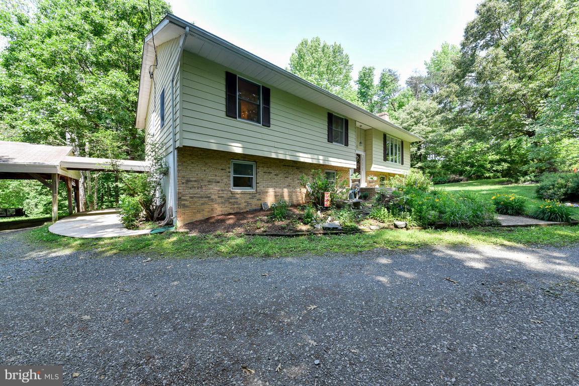 19 Arthurs Lane Stafford, VA 22554 - Photo 2 of 30 Exterior (Front)