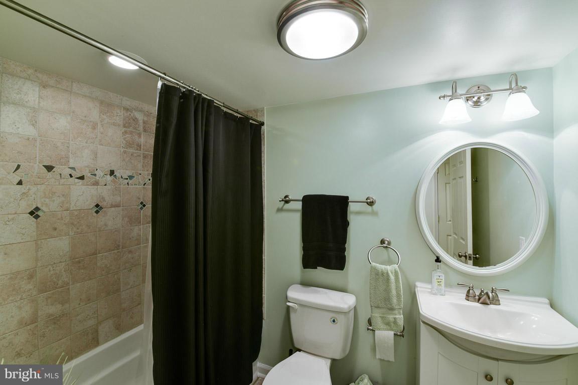 19 Arthurs Lane Stafford, VA 22554 - Photo 16 of 30 Bath
