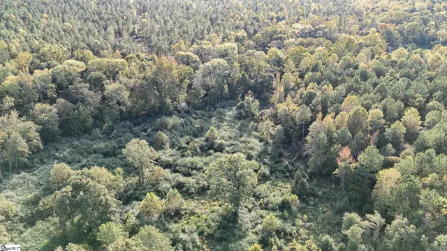 $195,000 | 2 Jefferson Davis Road, Mountville, SC 29370