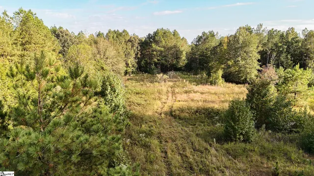 $195,000 | 2 Jefferson Davis Road, Mountville, SC 29370