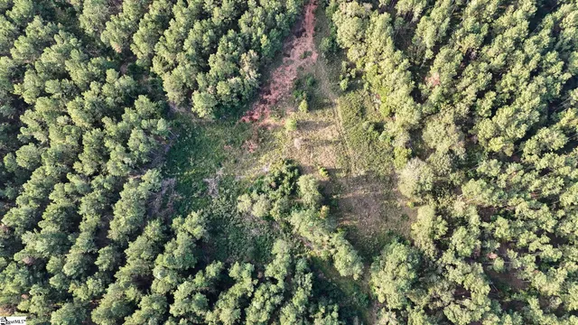 $195,000 | 2 Jefferson Davis Road, Mountville, SC 29370