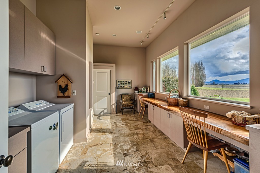 15541 Bradshaw Road Mount Vernon, WA 98273 - Photo 9 of 15