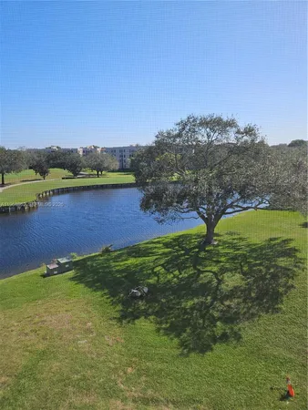 $1,800 | 9441 Live Oak Place, Unit 407, Davie, FL 33324