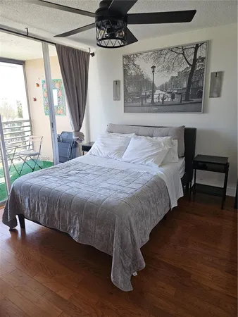 $1,800 | 9441 Live Oak Place, Unit 407, Davie, FL 33324