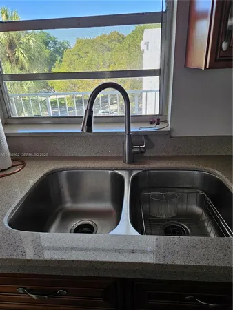 $1,750 | 9441 Live Oak Place, Unit 407, Davie, FL 33324