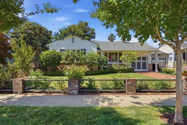 $1,998,000 | 921 Azalea Avenue, Burlingame, CA 94010