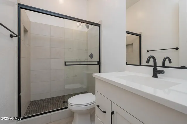 $1,009,499 | 1246 East Penedes Drive, Gilbert, AZ 85298