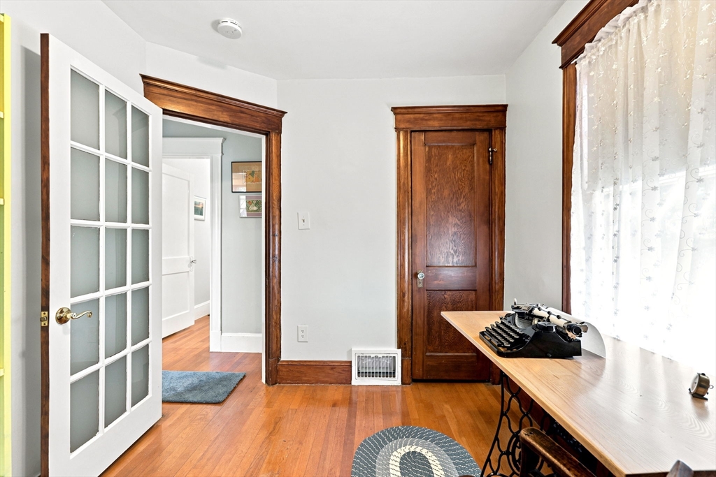 43 Southbourne Road Boston, MA 02130 - Photo 20 of 41