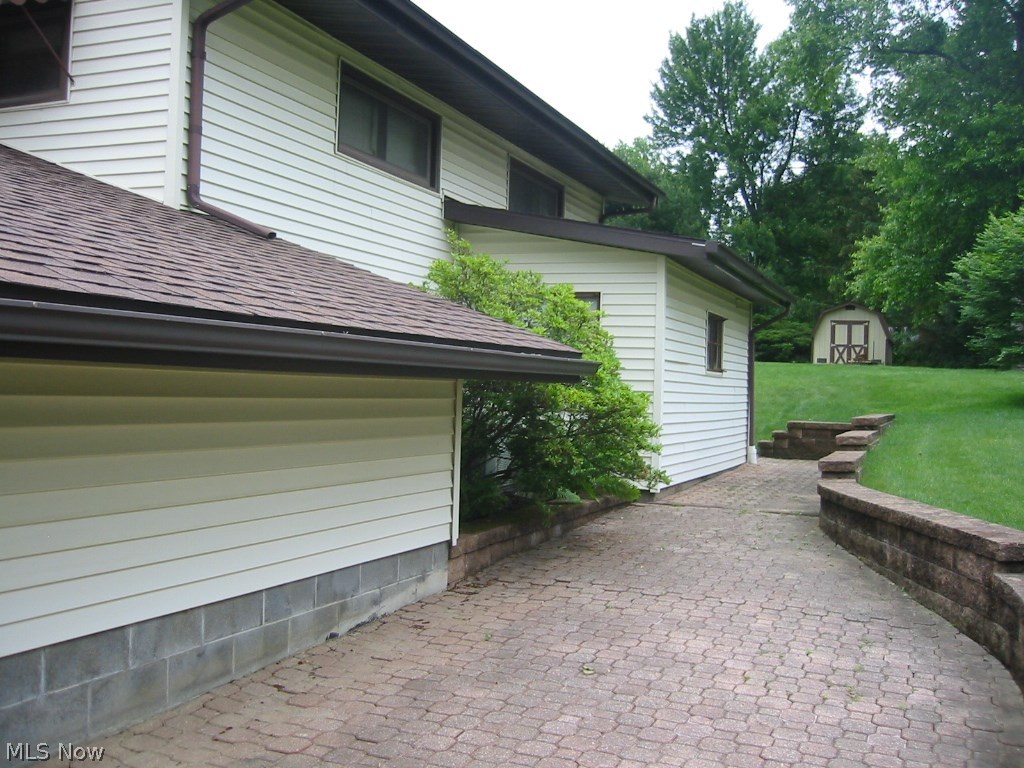 3800 Shellhart Road Norton, OH 44203 - Photo 15 of 21