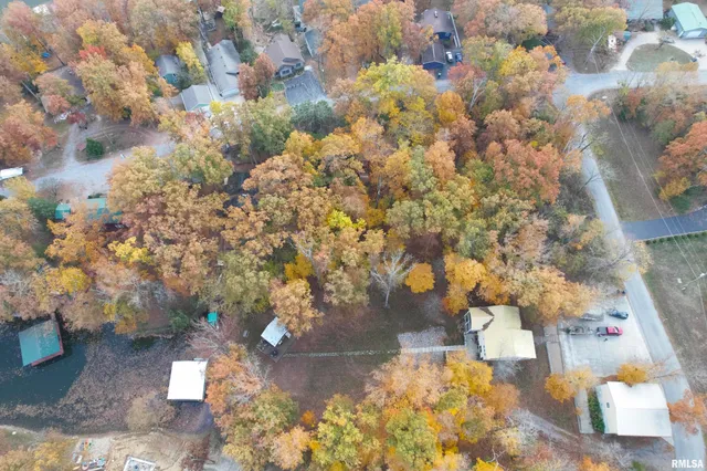 $639,000 | 1415 Lake Shore Drive, Goreville, IL 62939