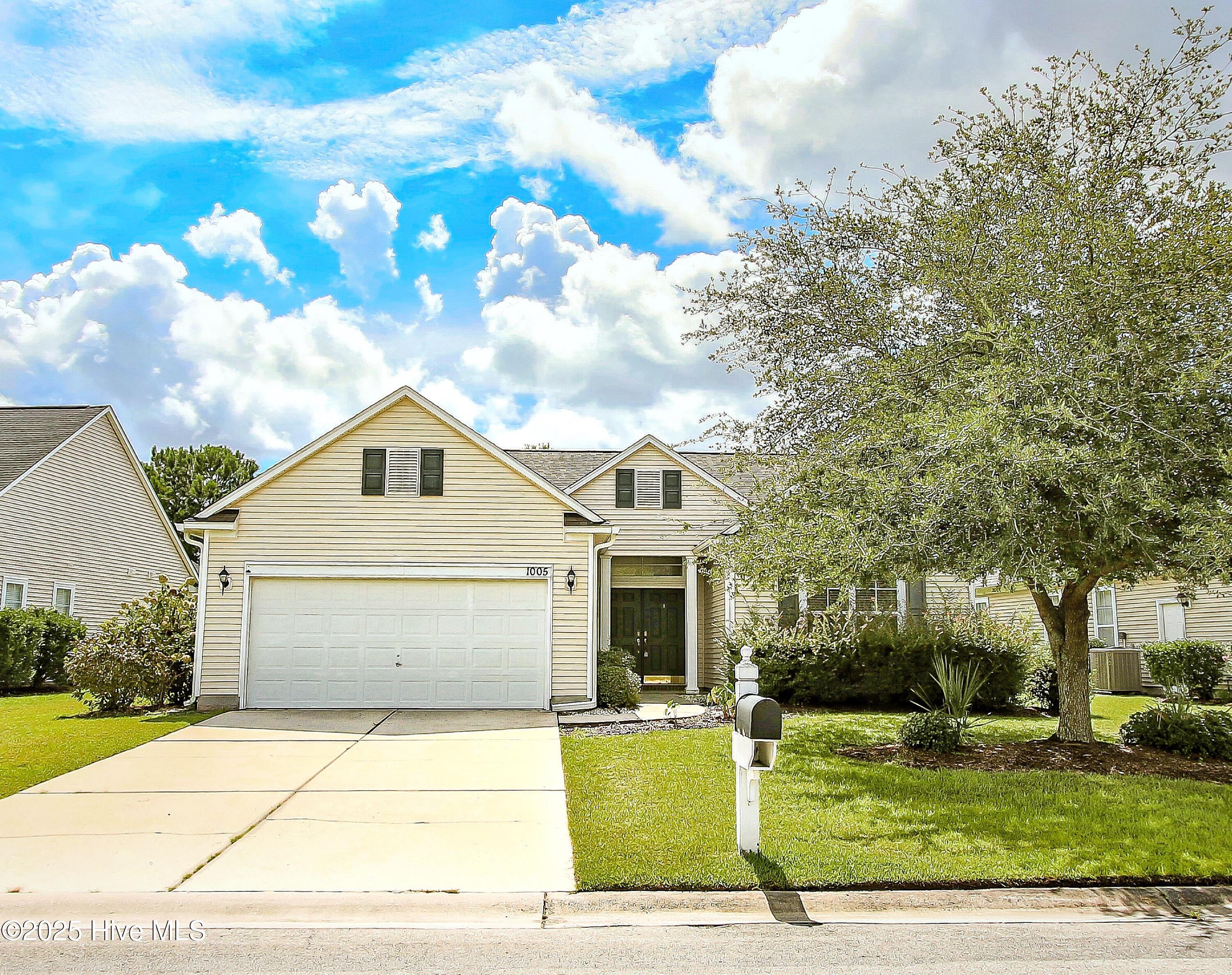 1005 Meadowlands Trail Calabash, NC 28467 - Photo 1 of 17 Front
