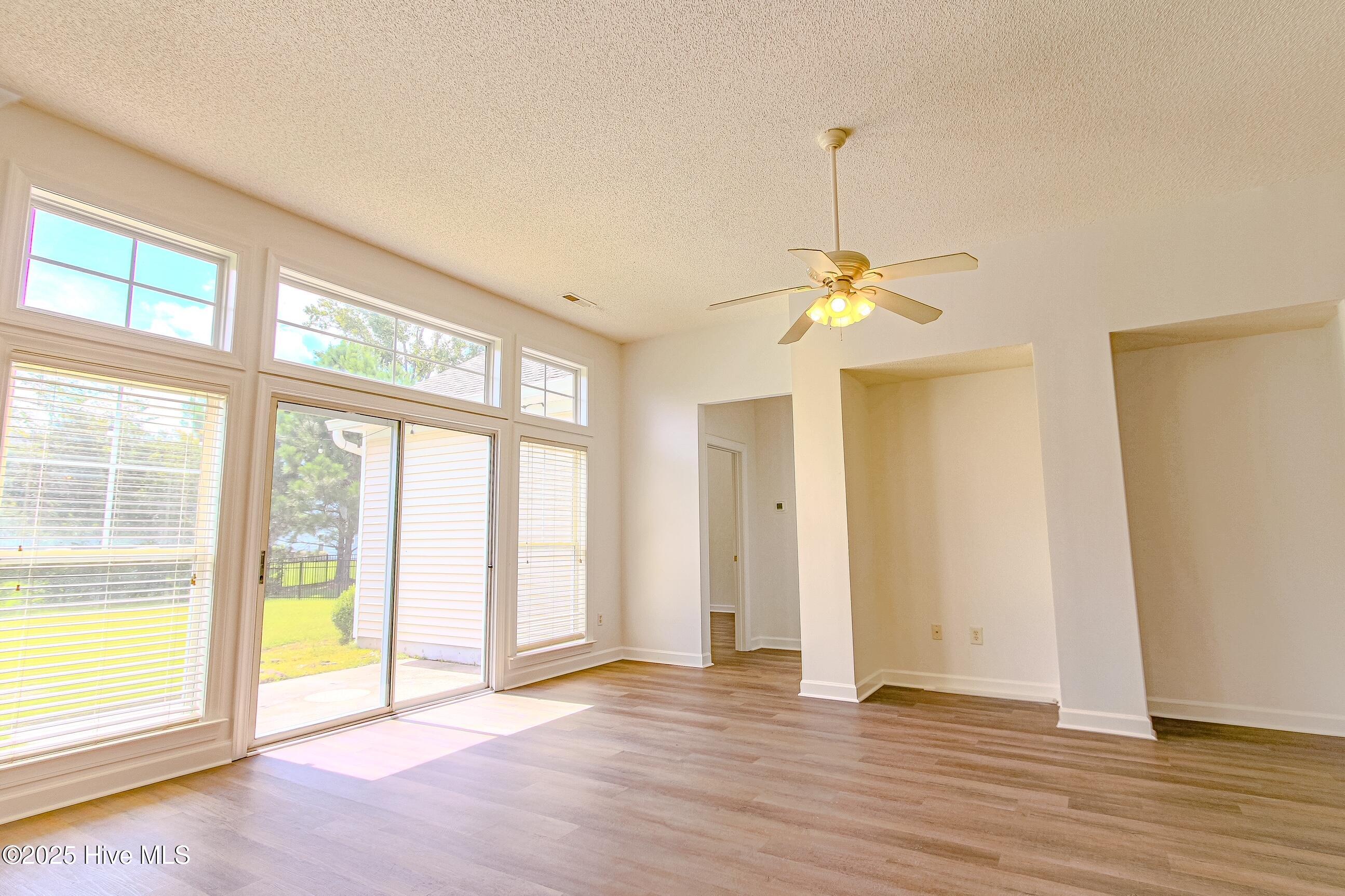 1005 Meadowlands Trail Calabash, NC 28467 - Photo 6 of 17 Living