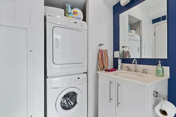 $3,250 | 12 Dwight Street, Unit 2, Boston, MA 02118