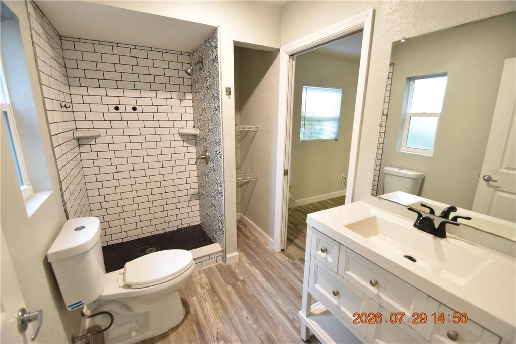 419 Stremma Road Largo, FL 33770 - Photo 13 of 24 Gallery Image 13