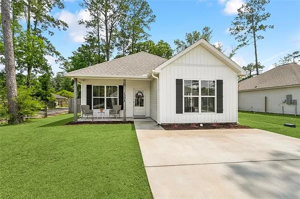 $1,850 | 1504 Penrose Street, Mandeville, LA 70448