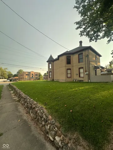 $950 | 4626 East Washington Street, Indianapolis, IN 46201