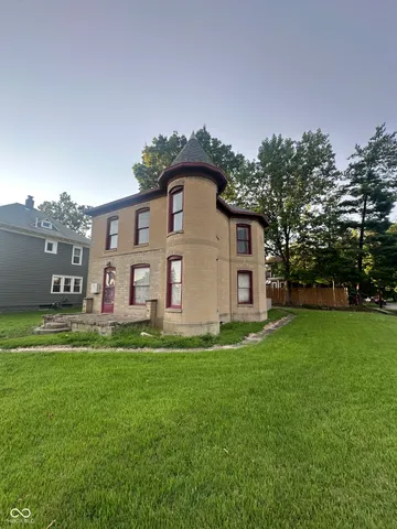 $950 | 4626 East Washington Street, Indianapolis, IN 46201