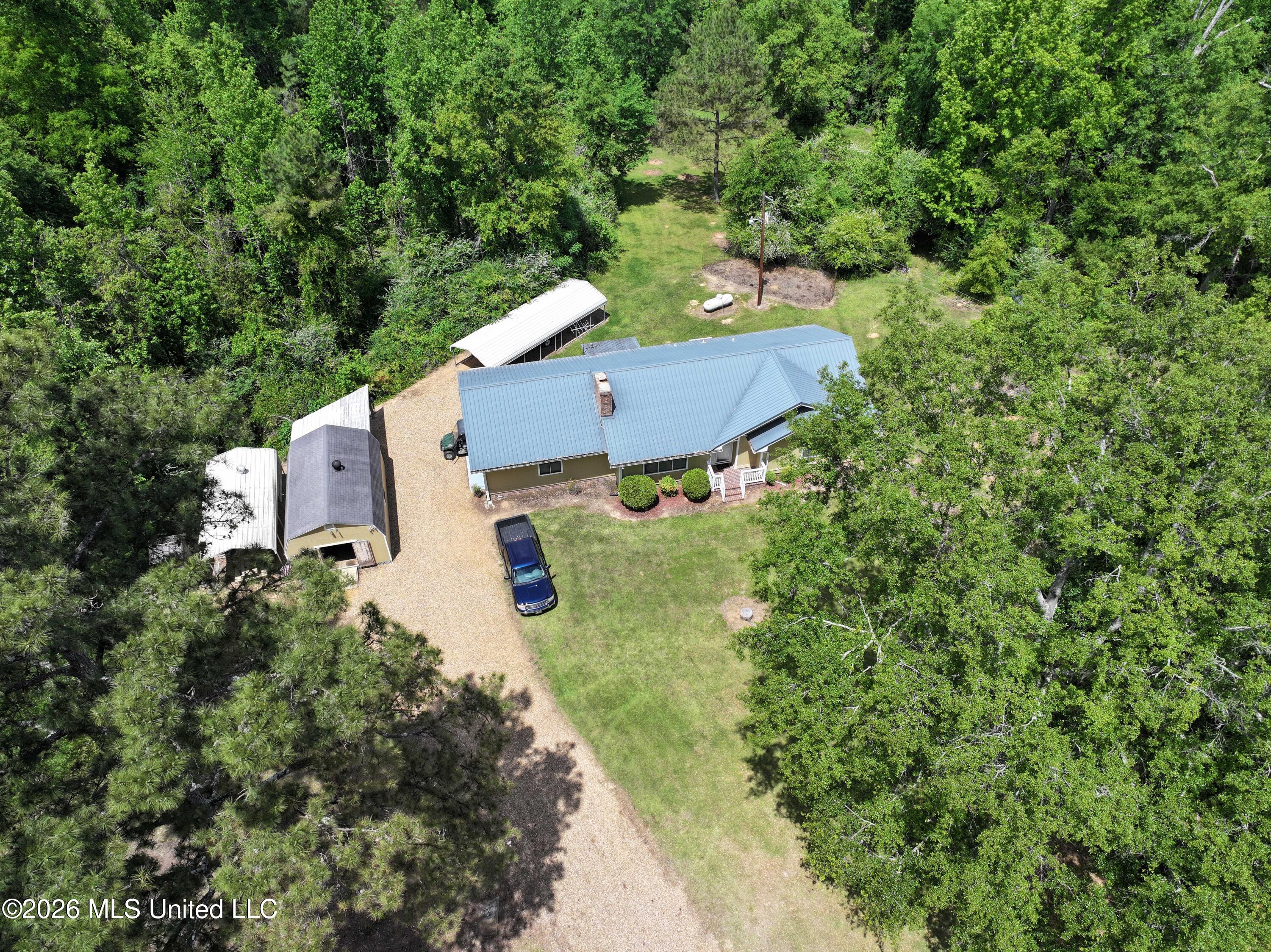 3029 Norman Road Hazlehurst, MS 39083 - Photo 40 of 55 3029 Norman Road Drone Pics and Videos (