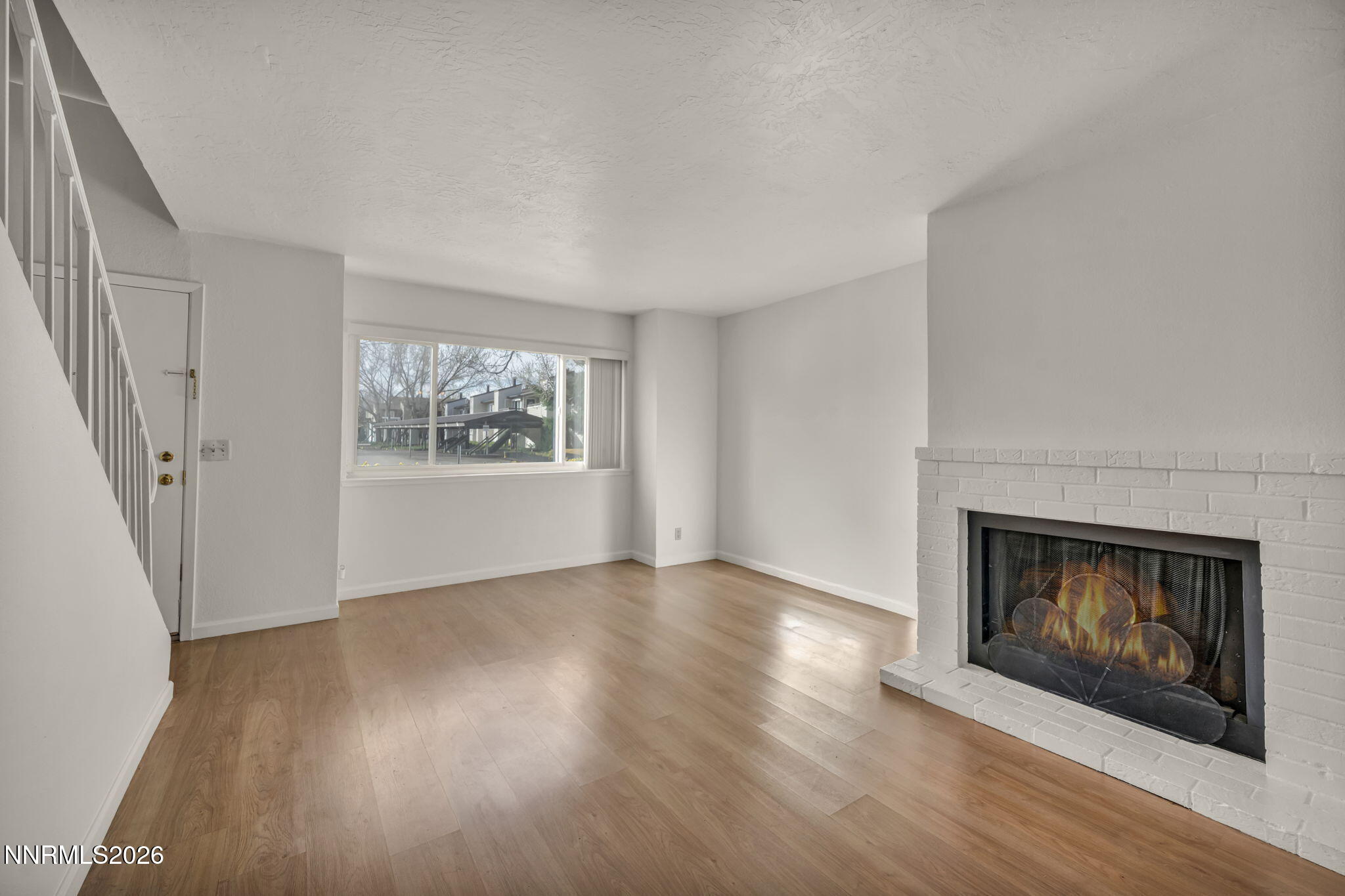 422 Barclay Court Reno, NV 89511 - Photo 3 of 33 29-web-or-mls-422-barclay-ct