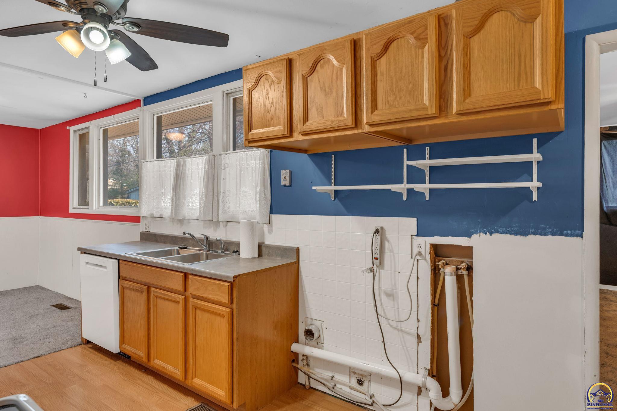 1401 Southwest Cornwall Street Topeka, KS 66611 - Photo 13 of 30