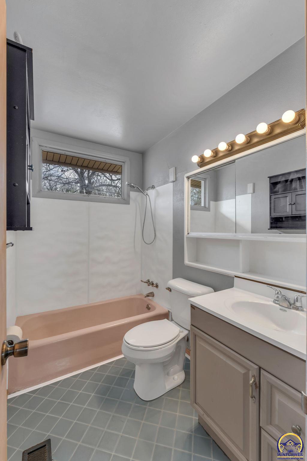 1401 Southwest Cornwall Street Topeka, KS 66611 - Photo 20 of 30