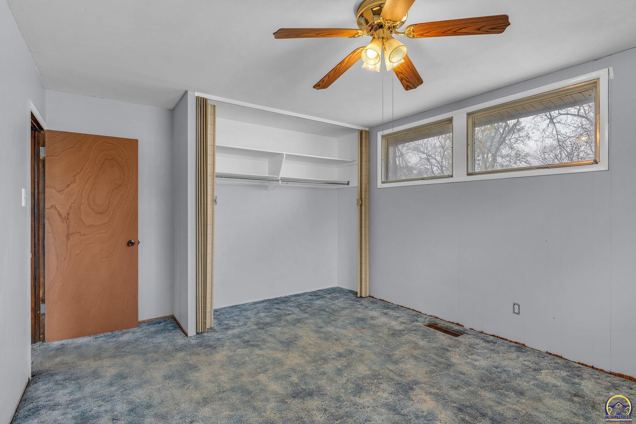 1401 Southwest Cornwall Street Topeka, KS 66611 - Photo 24 of 30