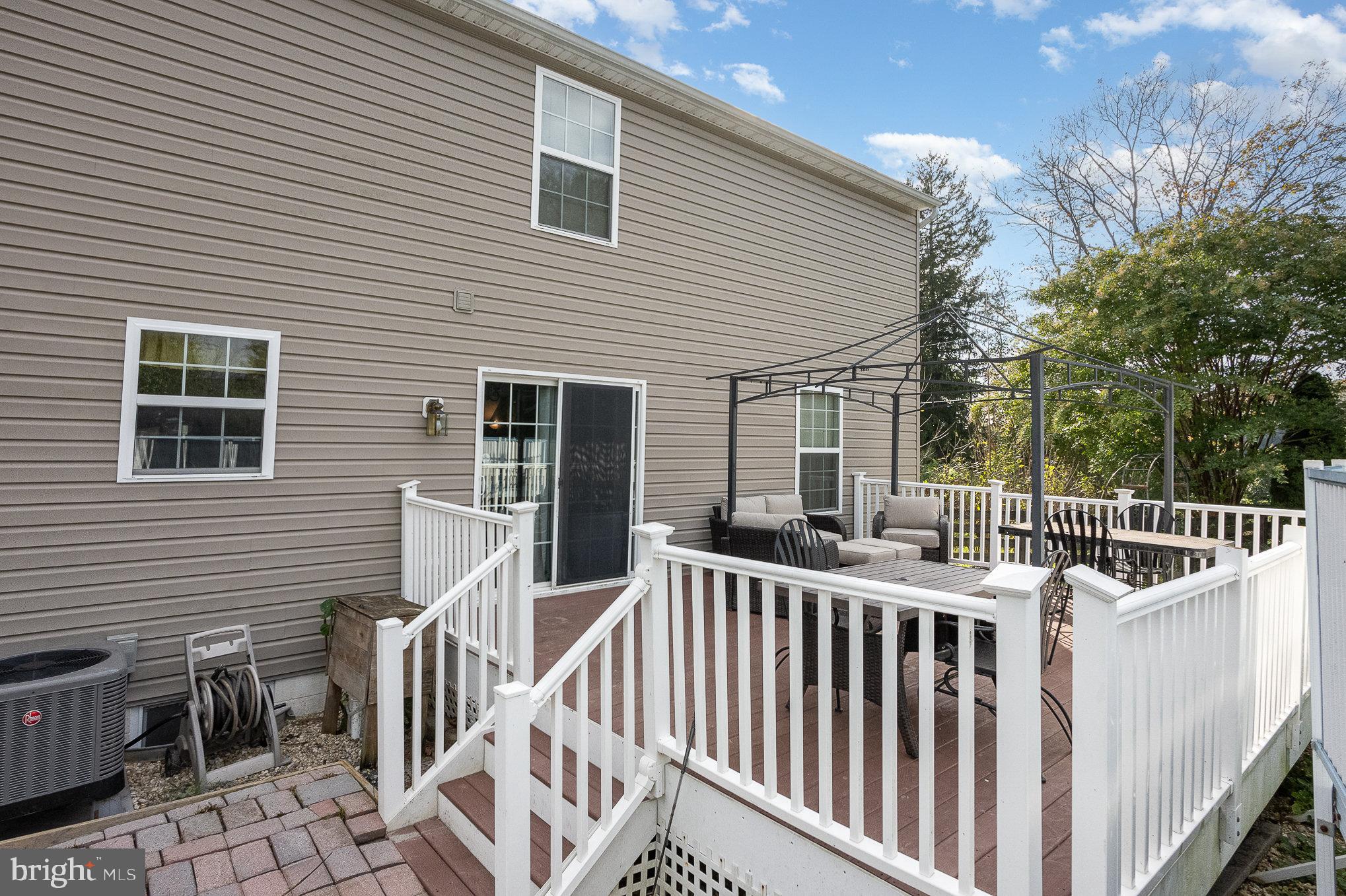 13842 Penn Shop Road Mount Airy, MD 21771 - Photo 52 of 74 Deck