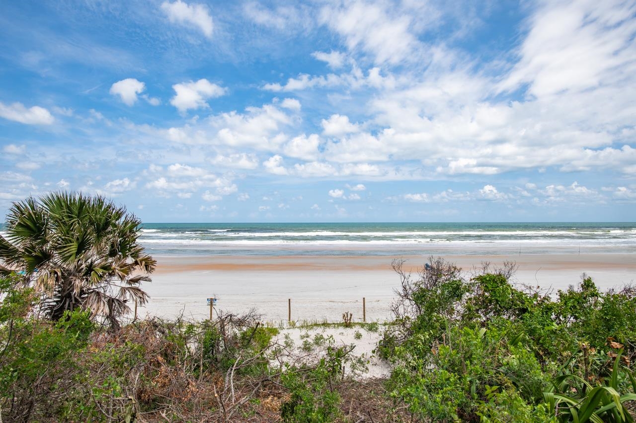 8550 A1A South, Unit 261 St. Augustine, FL 32080 - Photo 15 of 23 a view of a lake from a yard