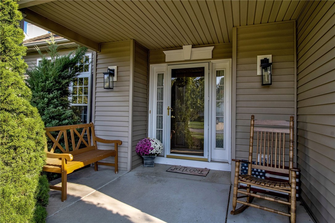 21 Windsor Ridge Drive Lancaster, NY 14086 - Photo 3 of 47