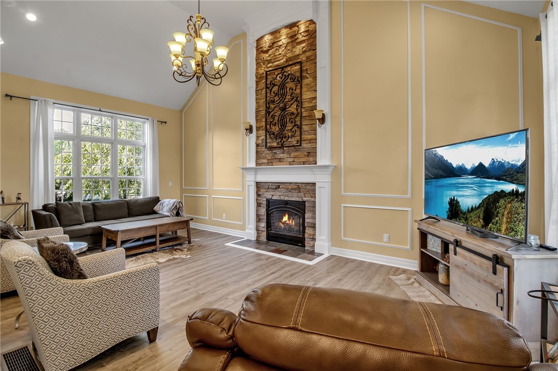 21 Windsor Ridge Drive Lancaster, NY 14086 - Photo 9 of 47