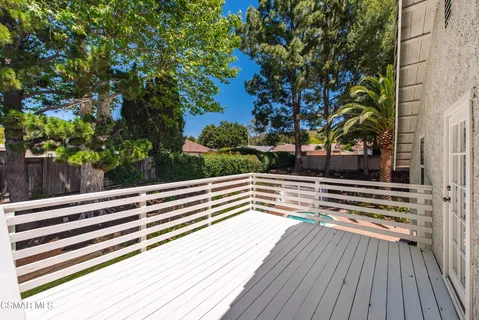 $1,199,000 | 725 Pickford Court, Newbury Park, CA 91320