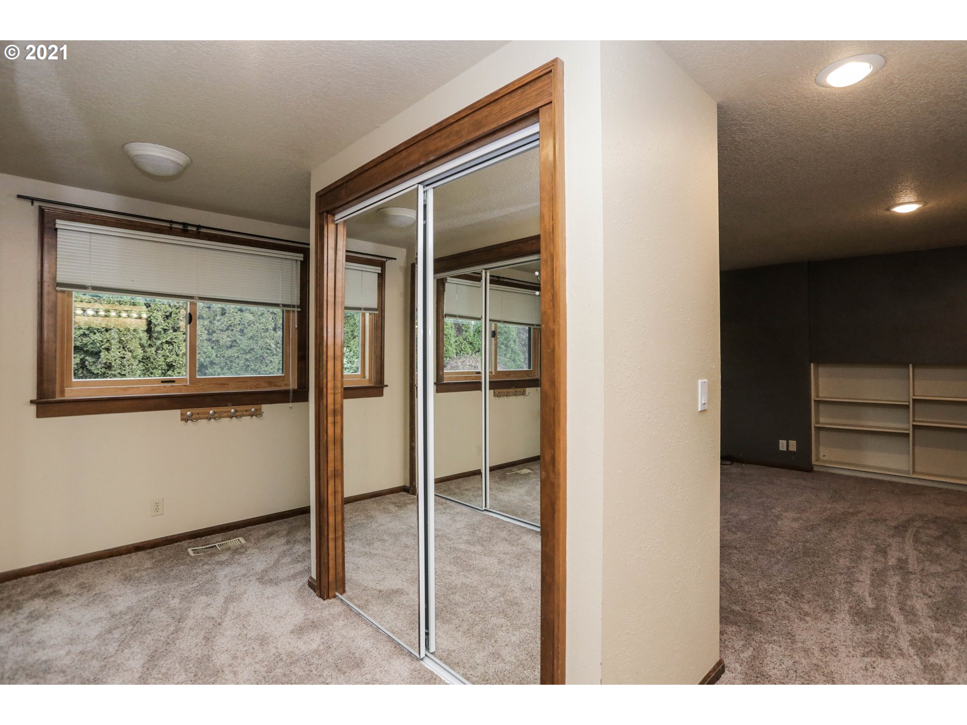 1336 Brickley Road Eugene, OR 97401 - Photo 14 of 32 Gallery Image 14