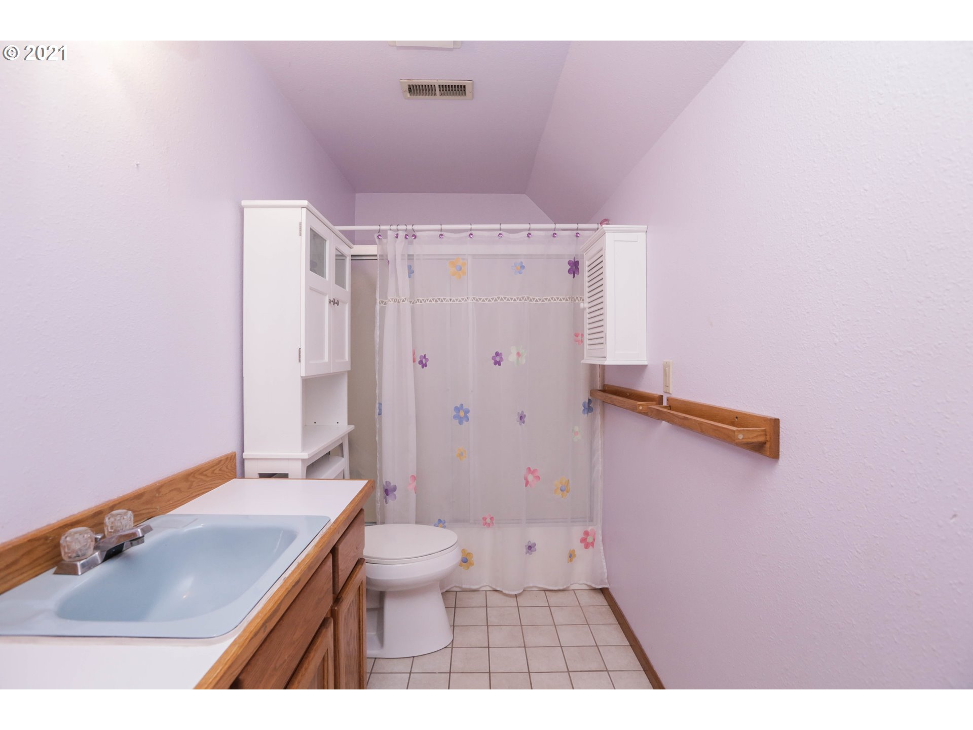 1336 Brickley Road Eugene, OR 97401 - Photo 18 of 32 Gallery Image 18