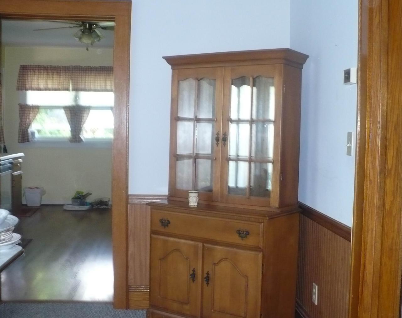 224 Lowell Road Pence Springs, WV 24962 - Photo 8 of 29 Dining Room