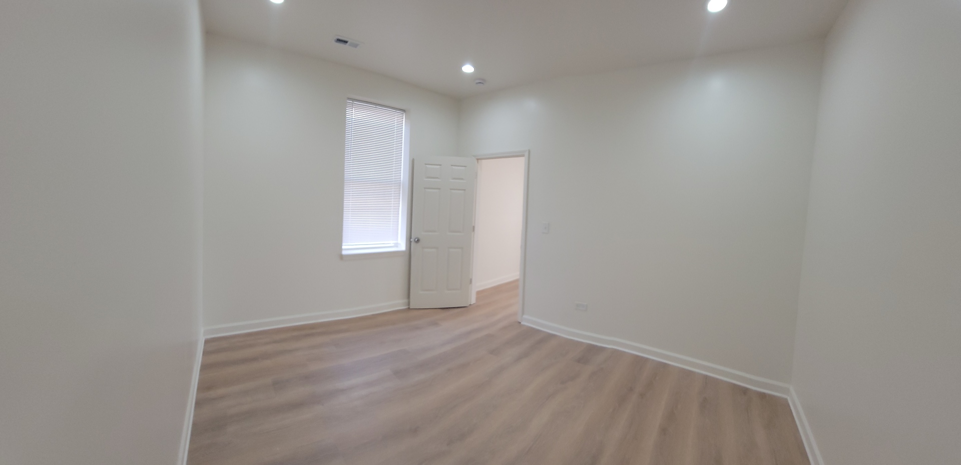 3840 West Roosevelt Road, Unit A Chicago, IL 60624 - Photo 6 of 7 a view of an empty room