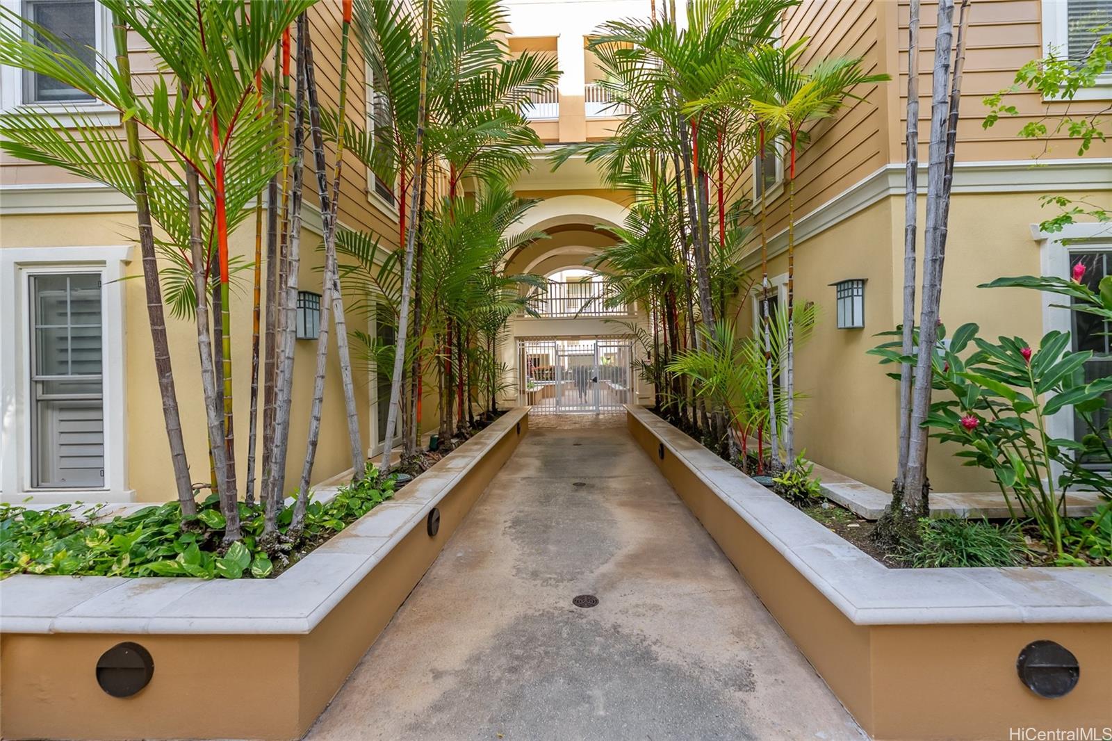 520 Lunalilo Home Road, Unit 7104 Honolulu, HI 96825 - Photo 19 of 22