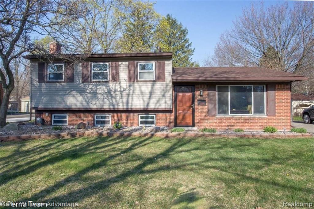 22359 Inkster Road Farmington Hills, MI 48336 - Photo 26 of 27