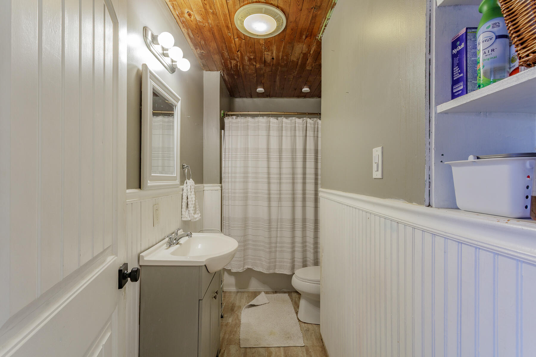 406 Ridgeland Road Rossville, GA 30741 - Photo 16 of 56 Bath