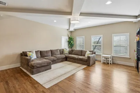 $1,750,000 | 6516 Vanderbilt Avenue, Dallas, TX 75214