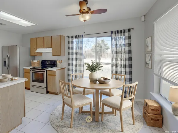 $1,250 | 9939 Permian Bay, San Antonio, TX 78245