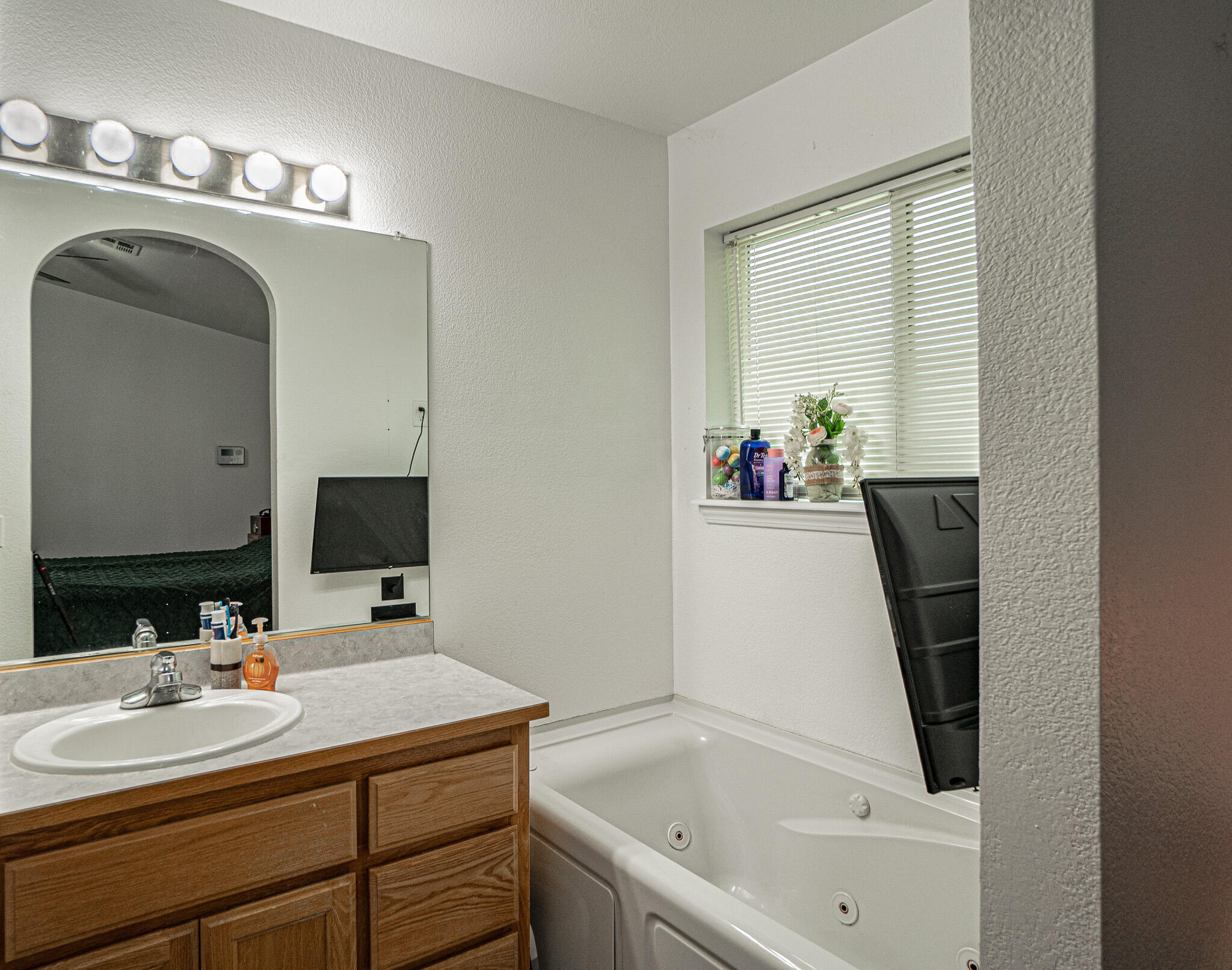2885 Galaxy Way Grants Pass, OR 97527 - Photo 8 of 19 DSC00492-HDR