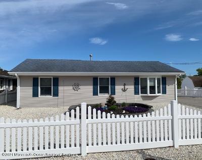 102 Bloomfield Road Barnegat, NJ 08005 - Photo 3 of 29 a front view of a house with a garden
