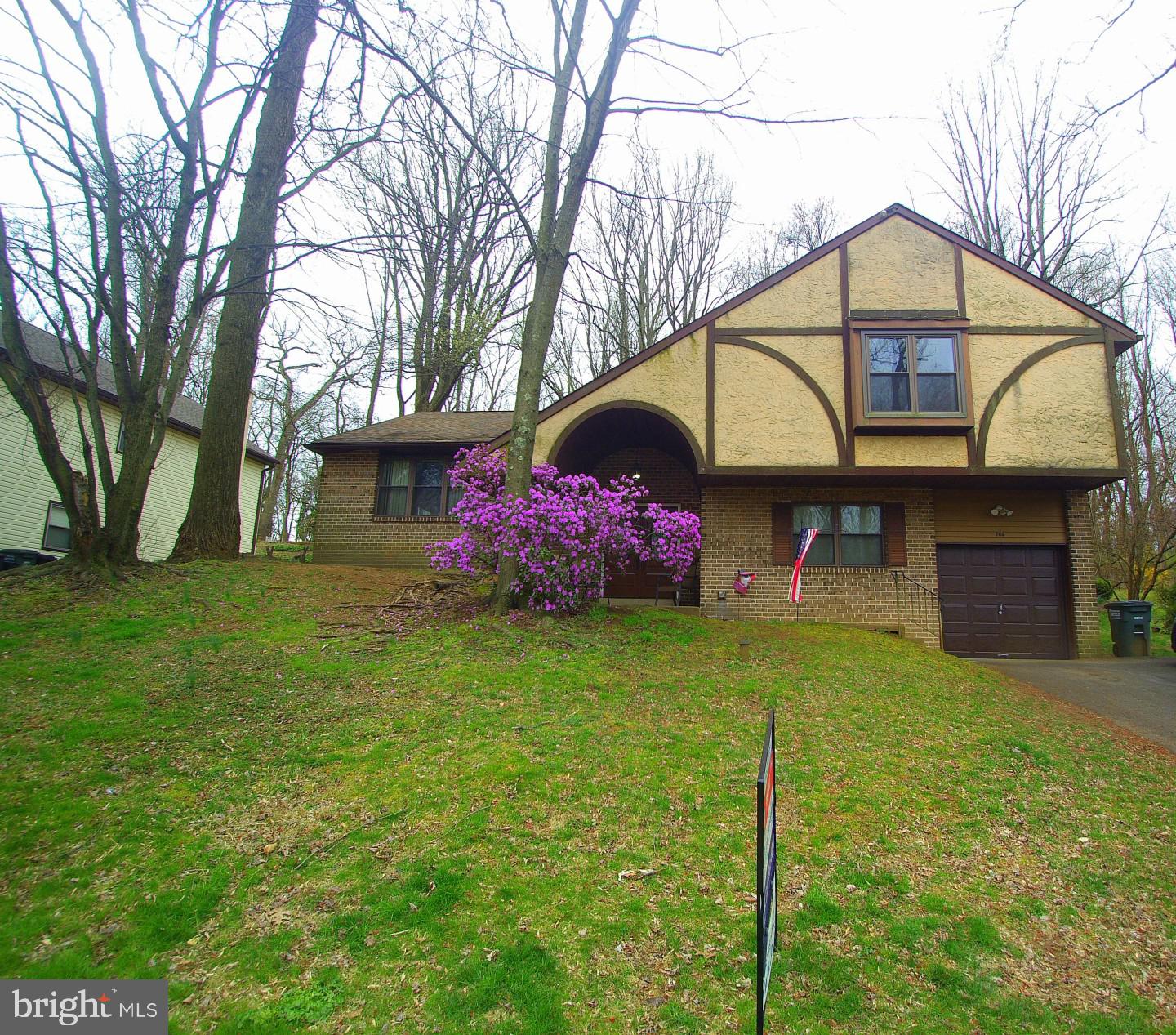 706 Bridgeview Road Feasterville-Trevose, PA 19053 - Photo 2 of 40 Gallery Image 2