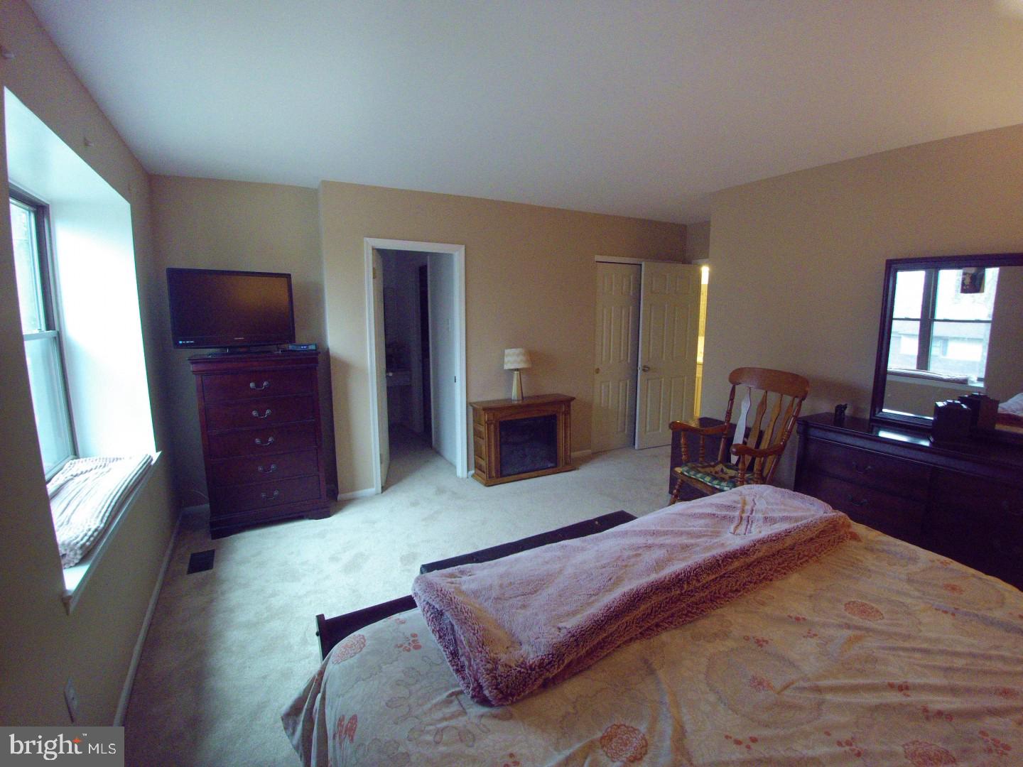 706 Bridgeview Road Feasterville-Trevose, PA 19053 - Photo 24 of 40 Gallery Image 24