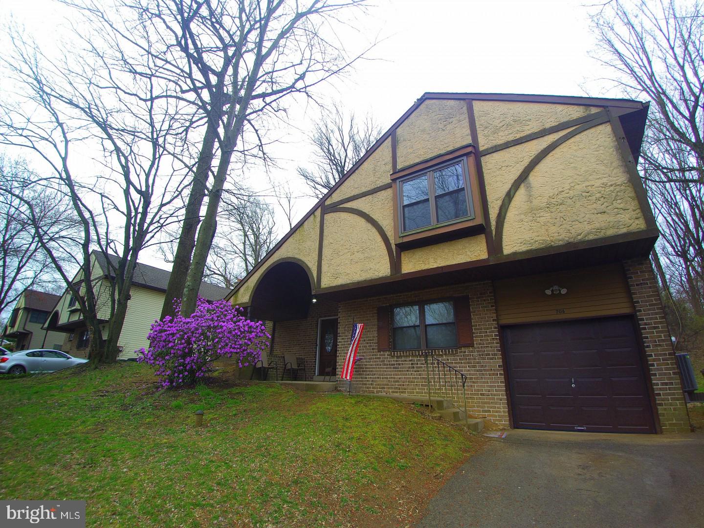 706 Bridgeview Road Feasterville-Trevose, PA 19053 - Photo 5 of 40 Gallery Image 5