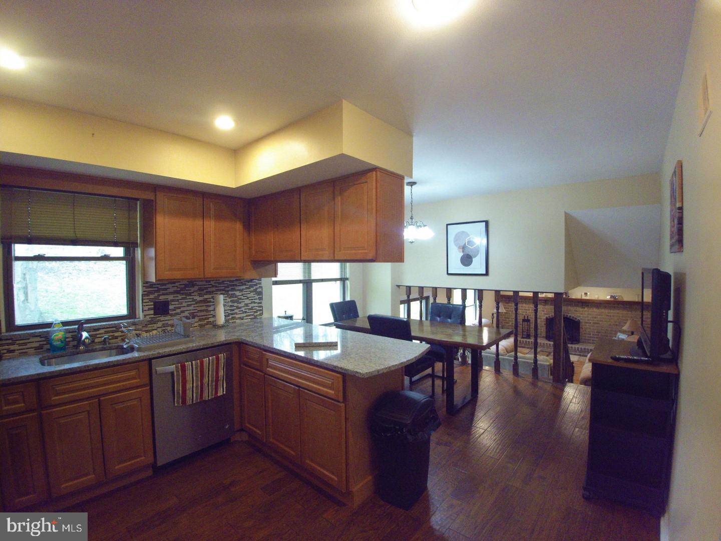 706 Bridgeview Road Feasterville-Trevose, PA 19053 - Photo 8 of 40 Gallery Image 8