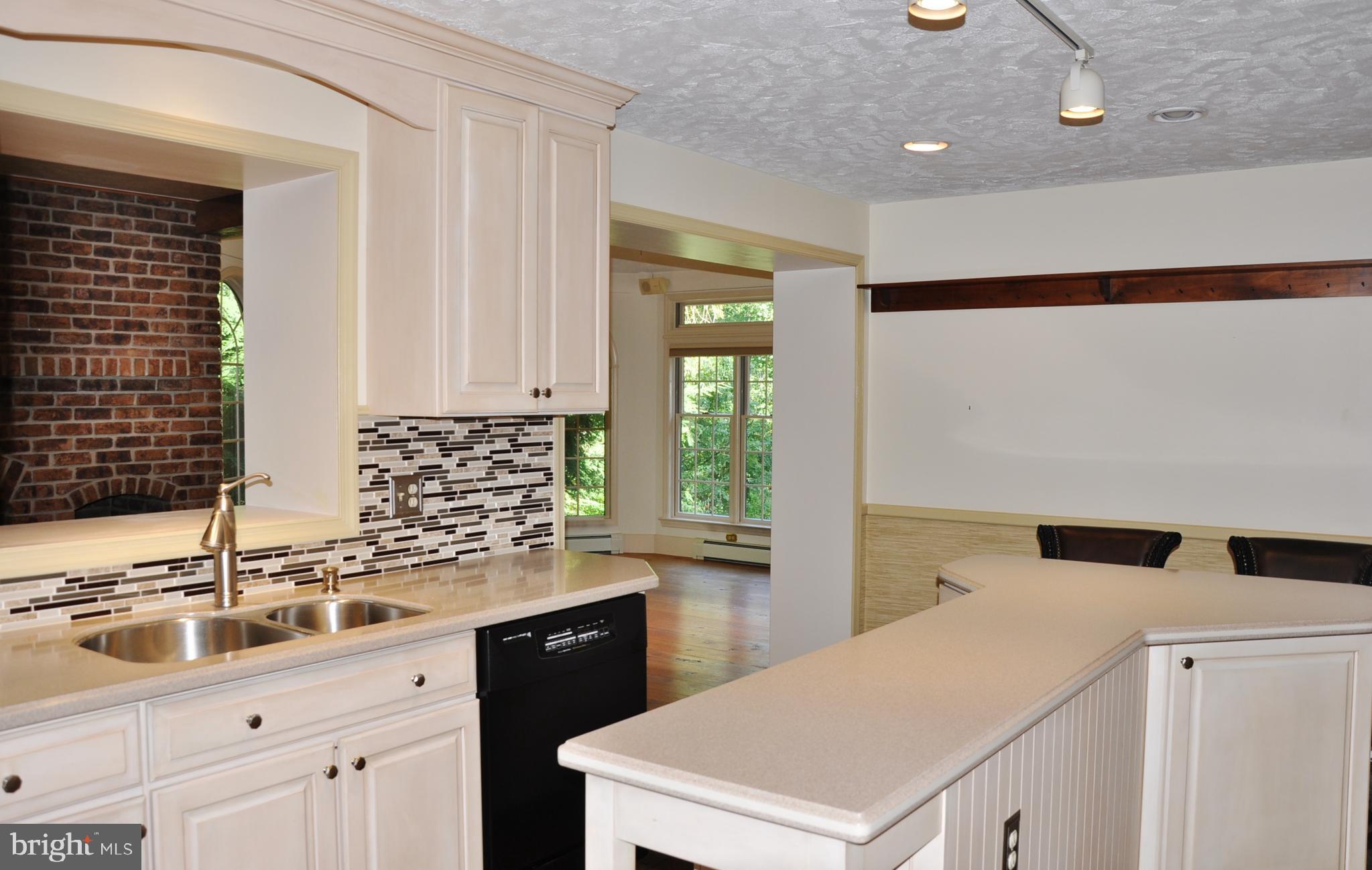 2002 Aldinger Lane Spring Grove, PA 17362 - Photo 27 of 81